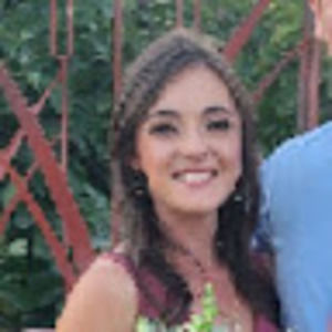 Meet your Posher, Angie